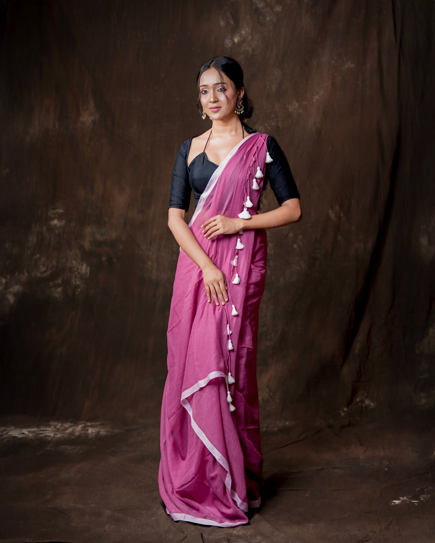 Contrast Border Mul Cotton Saree