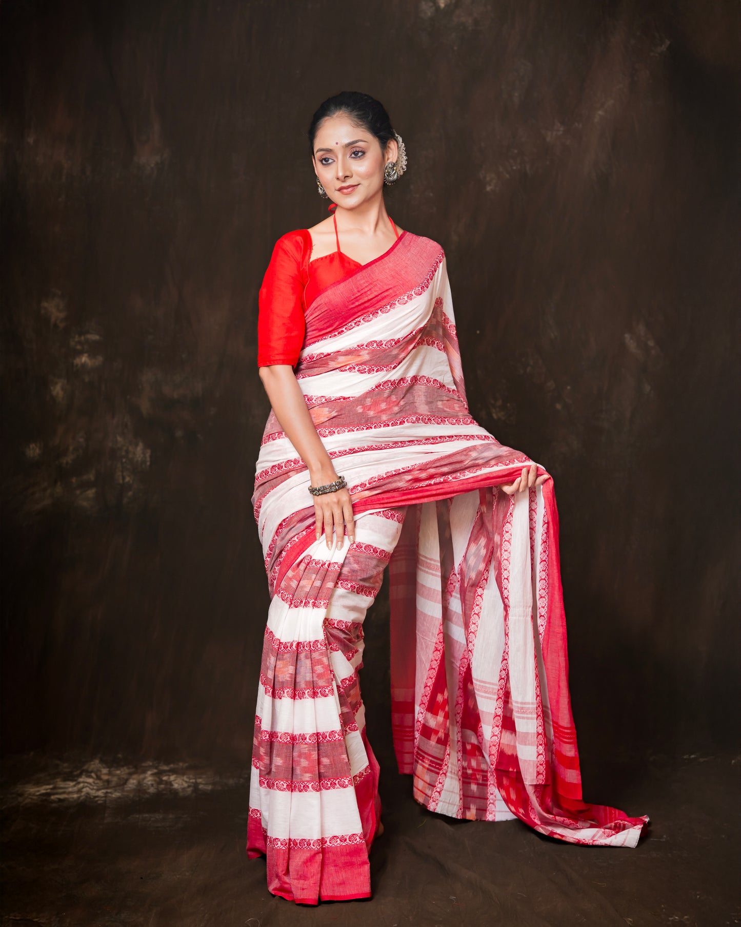 Premium White & Red Dhonekhali Saree