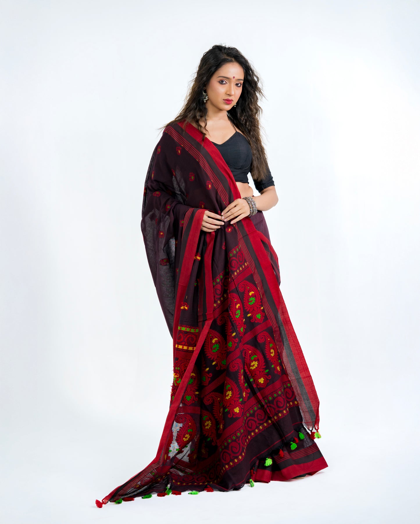 Phulia Handwoven Cotton Tangail Saree — Deep Maroon & Crimson