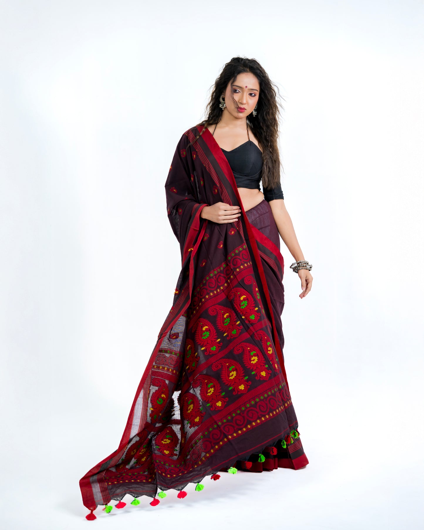 Phulia Handwoven Cotton Tangail Saree — Deep Maroon & Crimson